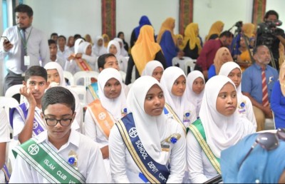 ކިޔަވައިދިނުމަކީ ބެލެނިވެރިންގެ ބޮލުގައި އަޅުވަންޖެހޭ ދަރަންޏެއް ނޫން: ރައީސް