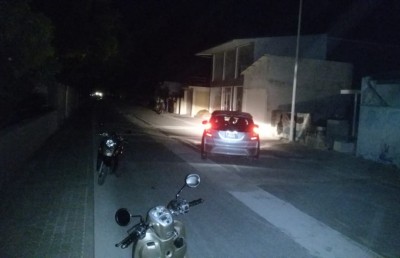 އައްޑޫގެ ގުޅިފައިވާ އަވަށްތައް އަނދިރީގައި