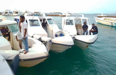 އެއް ލޯންޗުން އަނެއް ލޯންޗަށް ފުންމަމުން މާލެއަށް!