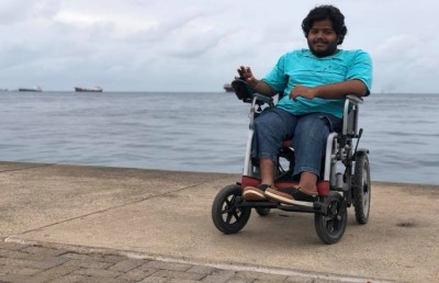 ދިރިއުޅުން ބަދަލުކޮށްލި ވަޒީފާ!