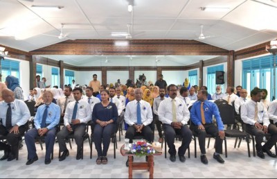 ކިޔަވައިދިނުމަކީ ބެލެނިވެރިންގެ ބޮލުގައި އަޅުވަންޖެހޭ ދަރަންޏެއް ނޫން: ރައީސް