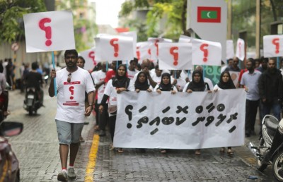 ރިލްވާން ވަގަށް ނެގުމާ ގުޅޭ ބިރުވެރި ވާހަކަތަކެއް!