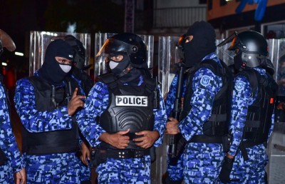 ރާއްޖެ އަންނަ ހަނގުރާމަވެރިން ބަންދުކުރަން ވަގުތީ މަރުކަޒުތައް ހަދަނީ