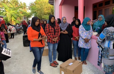ސައިރިކްސް އިން ހުޅުދޫގެ 60 އަށް ވުރެ ގިނަ އާއިލާތަކަށް ކޮމްޕިއުޓަރު!