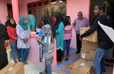 ސައިރިކްސް އިން ހުޅުދޫގެ 60 އަށް ވުރެ ގިނަ އާއިލާތަކަށް ކޮމްޕިއުޓަރު!