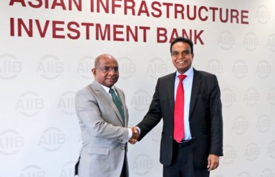 ޗައިނާ އިން ރާއްޖޭގެ ޓޫރިޒަމް ދާއިރާ އަށް އިންވެސްޓް ކުރަން އެދެން: ޝާހިދު