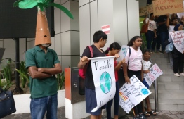 ވެލާނާގޭ ދޮށުގައި ތިމާވެށީގެ ހަޅުތާލު ފަށައިފި