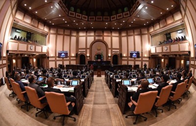 އިންފޮމޭޝަން ކޮމިޝަނަރަކު އައްޔަން ނުކުރެވި ގާނޫނީ ހުސްކަމެއް!