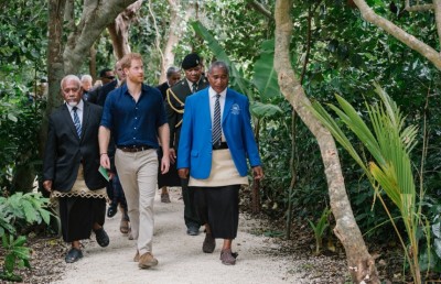 ލުކިން އަޕް: ގަސް ހެއްދުމަށް ބާރުއަޅަން ޕްރިންސް ހެރީގެ ކެމްޕޭނެއް