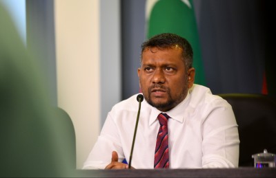 "ބޮޑުން" ޑީޕޯޓްނުކޮށް މޫލާފައި ހުރި ވަރު ބަލަން ޖެހޭ: ފައްޔާޒް