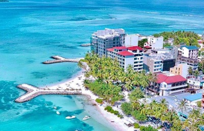 ކާނި ވިލެޖް އެންޑް ސްޕާ އަށް ޓްރިޕް އެޑްވައިޒާގެ ހޯލް އޮފް ފޭމް