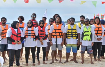 ރާއްޖޭގެ 17 އަތޮޅު ތަމްސީލު ކުރި ކެނޯ ރޭސް ނިންމާލައިފި