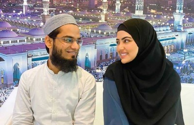 ސަނާގެ ދެމަފިރިން ހައްޖަށް ފުރައިފި