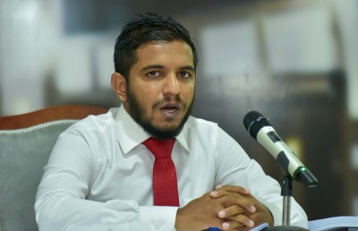 މާލޭ ރައްޔިތުންނަށް ހިލޭ ގޯތި ދިނުން އިންސާފުވެރިތޯ ބަލަން މަޖިލީހަށް