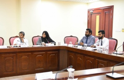 މަސްދަރު ހާމަކުރެވޭ ގޮތަށް ހެއްކާ ބެހޭ ބިލް މިއަދު ފާސްނުކުރަން އެދިއްޖެ