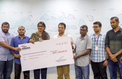 ހާލުގައި ޖެހުނު މީހުންނަށް ފެނަކައިން އެއް މިލިއަން ރުފިޔާ ހަދިޔާކޮށްފި