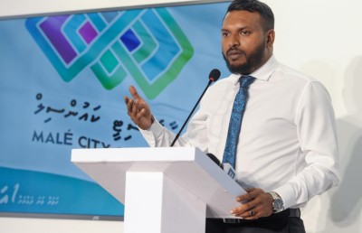 މިނީ ބަސް ފަށަން މާލޭގެ ބޮޑެތި މަގުތަކުގައި ޕާކް ނުކުރެވޭ ގޮތް އަންގައިފި: ކައުންސިލް