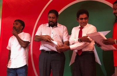 300 މީހުންނާ އެކު ވައްޑެ ޖޭޕީ އަށް