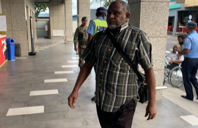 ކަނޑުހުޅުދޫގައި ކުއްޖަކާ ބެހުނު ކާފަ އާއި މުނިކާފަ 25 އަހަރަށް ޖަލަށް