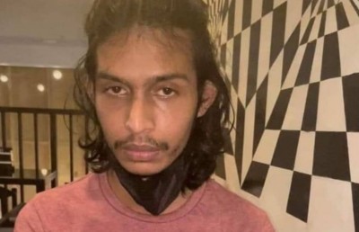 އެއްޖިންސުން ގުޅުން ހިންގި ކަމުގެ ތުހުމަތު ކުރެވޭ އަލަމްގީރް ހައްޔަރުކޮށްފި