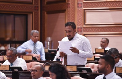 އެމްޑީއެން އުވާލަން، މަޖިލިހުގެ މެމްބަރުން ގޮވާލައްވައިފި