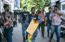 ދިވެހި ސަރުކާރާ ދެކޮޅަށް ލަންކާގެ މީހުން ކުރަން އުޅުނު މުޒާހަރާ ހުއްޓުވައިފި