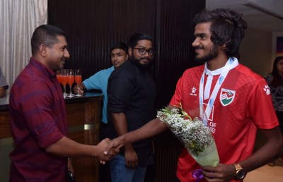 ޒުވާން ފުޓްބޯޅަ ޓީމުގެ ކޮންމެ ކުޅުންތެރިޔަކަށް 20،000 ރުފިޔާ ދޭނަން: މަހުލޫފު