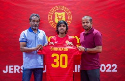 ސިޔާސީ ނުފޫޒުން ވިކްޓަރީގައި އެއްވެސް ކަމެއް ނުކުރާނަން: ނިޔާޒް