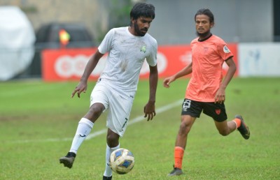 ގްރީން ބަލިކޮށް އީގަލްސްއިން މާޒިޔާ އާ ކައިރިކޮށްފި
