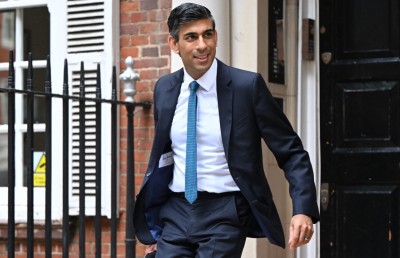 ކޮންޒަވޭޓިވް ލީޑަރުކަމަށް ރިޝީ އާއި ލީޒް ޓްރަސް