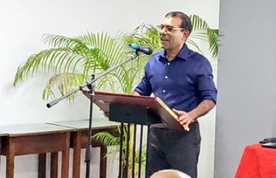 ރިޕޯޓުގައި ބަސްމަގު ގެންގުޅެފައި ހުރީ ގަސްތުގައި ދީނަށް ނަފްރަތު އުފައްދަން ކަމަކަށެއް ނުދެކެން: ނަޝީދު
