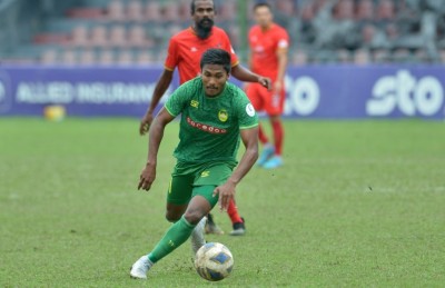 ދިވެހި ޕްރިމިއާ ލީގުގެ ޗެމްޕިއަންކަން ވިދިވިދިގެން ތިންވަނަ ފަހަރަށް މާޒިޔާއިން ހޯދައިފި