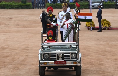 އުންމީދީ ތަގުރީރަކާ އެކު ދުރޯޕަދީ އިންޑިއާގެ ރައީސްކަމާ ހަވާލުވެވަޑައިގެންފި