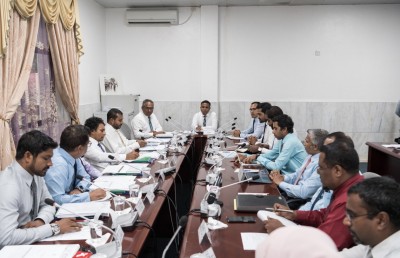 ބްރޯޑްބޭންޑާ ގުޅޭ ޕޮލިސީއެއް ހަދައި އިންޓަނެޓަށް ހެޔޮ ބަދަލެއް ގެންނަނީ