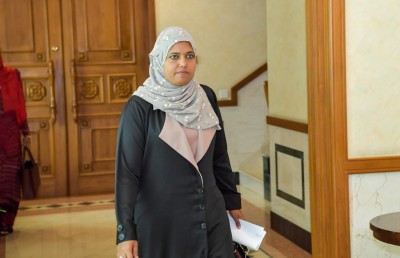 އެކަނިވެރި މައިންނާއި ބަފައިންނަށް ދޭ އެލަވަންސް 10،000ރ. އާ ހަމައަށް ބޮޑުކުރަން ނިންމައިފި
