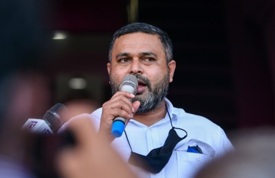 އިތުބާރު ނެތަސް މަޖިލިސް ރައީސްކަމުން ނަޝީދު ވަތްކެއް ނުކުރާނެ:  ޝިޔާމް