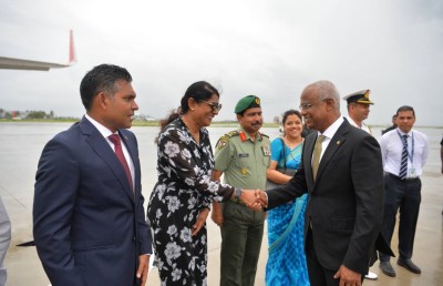 މޯދީގެ ދައުވަތަކަށް ރައީސް އިންޑިއާއަށް ފުރާވަޑައިގެންފި