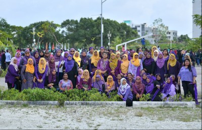 އަމީނިއްޔާގެ ހާއްސަ ޕެރޭޑް: އަނެއްކާވެސް އާ ހަނދާނަކަށް