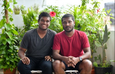 ދެބެން ވެސް އެހާ މޮޅު، ގެއަށް އުފާވެރިކަން