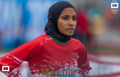 200 މީޓަރުގެ ގައުމީ ރެކޯޑް ވެސް މުގުރާލައި ސްޕްރިންޓްގެ ހުރިހާ ރެކޯޑްތައް ހިމްނާ އަށް