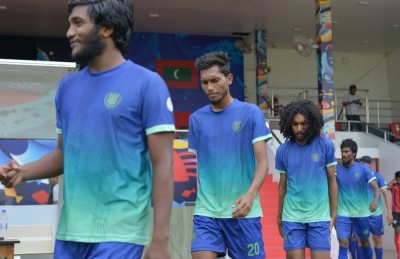 ބިސްބުރު ކޮޅަށް 10 ލަނޑުޖަހައި ސަސް އެފްއޭ ކަޕް ކުއާޓާ އަށް