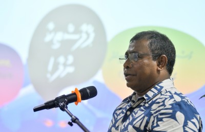 ފުށިފަރުގެ "ޕްލާސްޓިކާ ނުލާ" ކެމްޕެއިނުގެ ދަށުން ޅ. އަތޮޅުގެ ރަށްތަކަށް ފޮތި ކޮތަޅު ހަދިޔާކޮށްފި