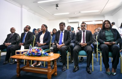 ދެ ބޭފުޅަކު ހައި ކޯޓުގެ ފަނޑިޔާރުކަމުގެ ހުވާކުރައްވައިފި