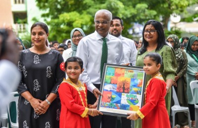 އާ އަޒުމަކާއެކު ހިތްހަމަޖެހިގެން، ދިރާސީ އާ އަހަރުގެ ކިޔެވުން ފަށަން ރައީސް އިލްތިމާސް ކުރައްވައިފި