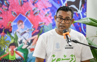 ފުށިފަރުގެ "ޕްލާސްޓިކާ ނުލާ" ކެމްޕެއިނުގެ ދަށުން ޅ. އަތޮޅުގެ ރަށްތަކަށް ފޮތި ކޮތަޅު ހަދިޔާކޮށްފި