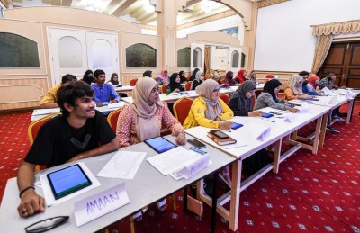 ބޯހިމެނުމުގެ މަސައްކަތަށް މާލެ ސަރަހައްދުން އަދި އިތުރު 700 މީހުން ބޭނުންވޭ!