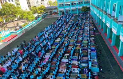 ރެހެންދި ސްކޫލްގެ ކުދިން ކޮންމެ ދުވަހަކު ޖަމާއަތުގައި އަސުރު ނަމާދުކުރަނީ