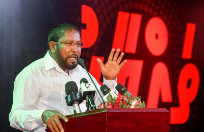 ބޮޑުވަޒީރަކު ސަރުކާރު ހިންގަން ގާސިމް ވެސް ބޭނުމެއް ނޫން