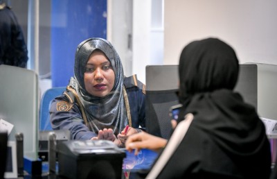 ސްކޫލު ބަންދުގައި 34،000 ދިވެހިން ރާއްޖެ އިން ބޭރަށް!