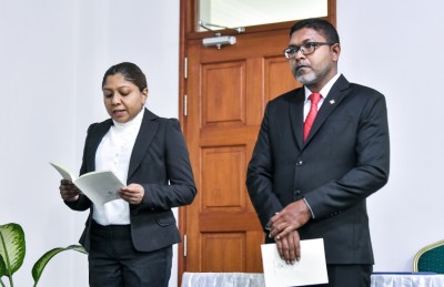 ދެ ބޭފުޅަކު ހައި ކޯޓުގެ ފަނޑިޔާރުކަމުގެ ހުވާކުރައްވައިފި
